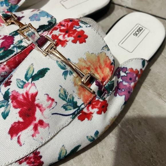 ASOS White Floral Mules - Picture 2 of 7